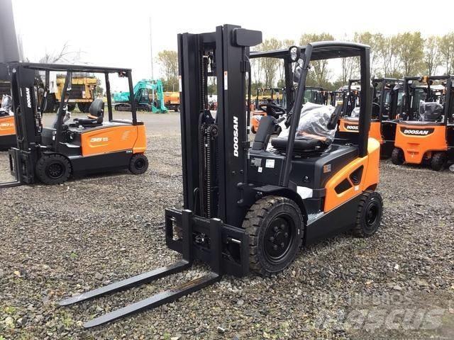 Doosan D25S-9 Empilhadores Diesel