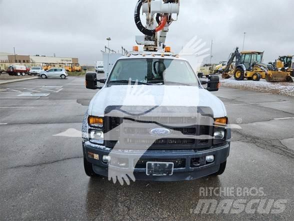 Altec AT37G Plataformas aéreas montadas em camião