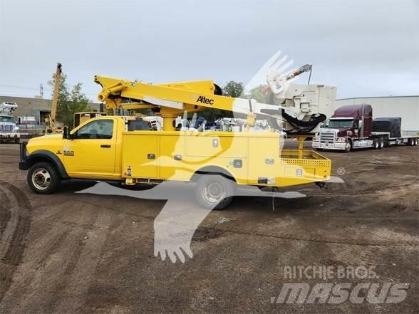 Altec AT41M Plataformas aéreas montadas em camião
