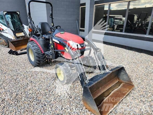 Yanmar 424 Retroescavadeiras