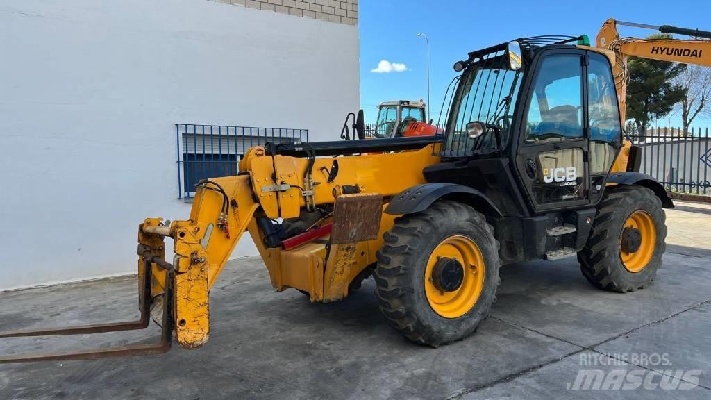 JCB 540-140 Manipulador telescópico