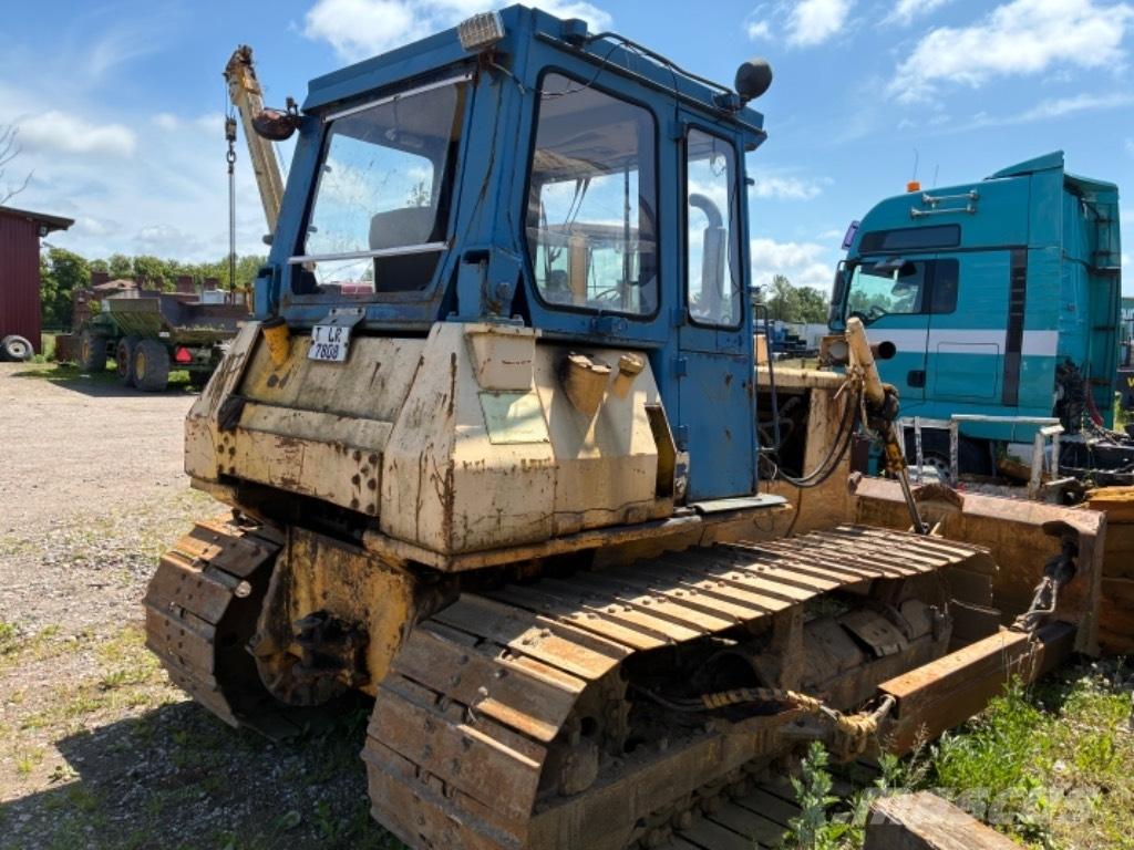 Komatsu D 41 P-3 Dozers - Tratores rastos