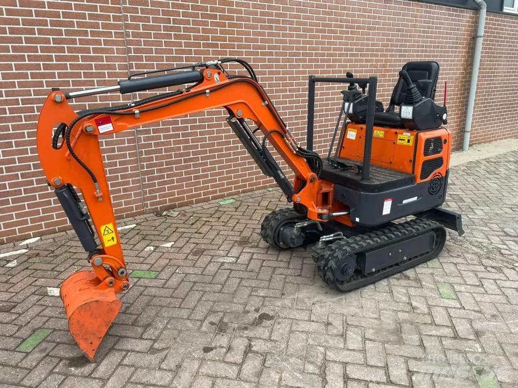 Rhino RTE-11B Miniescavadeiras