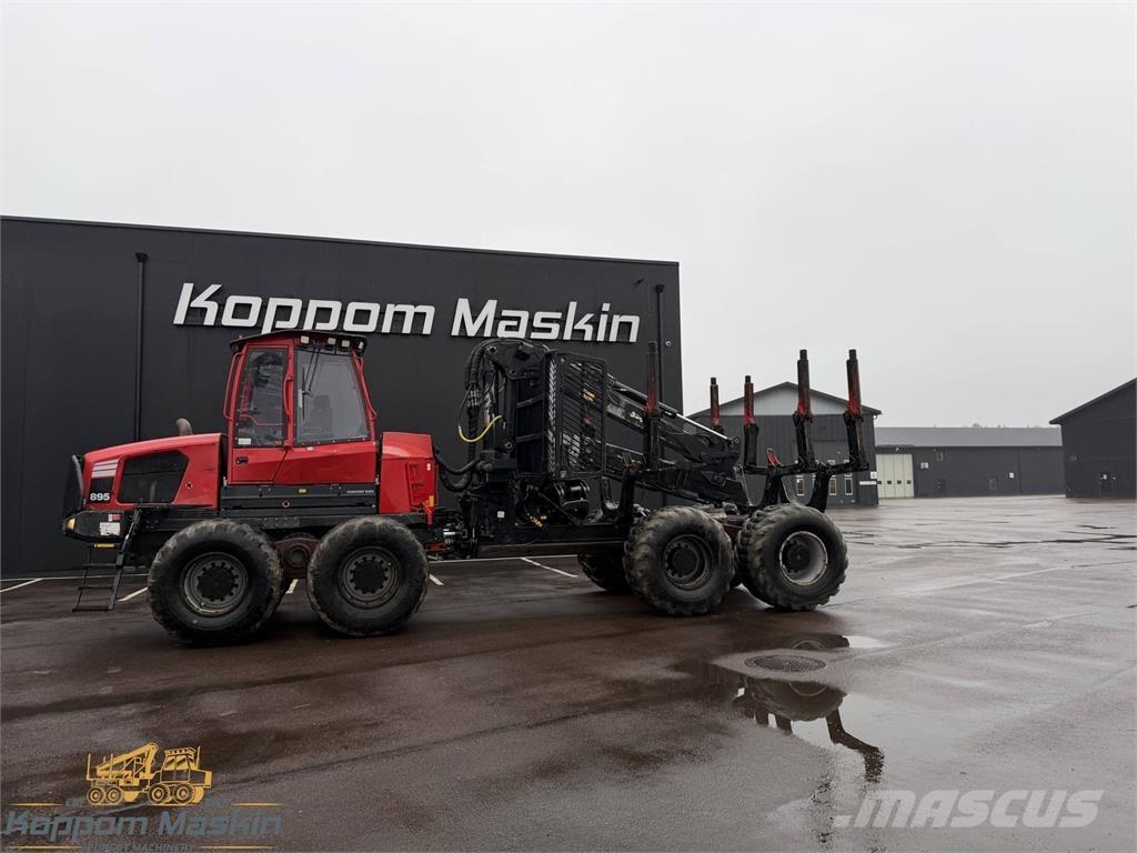 Komatsu 895 Forwarders florestais