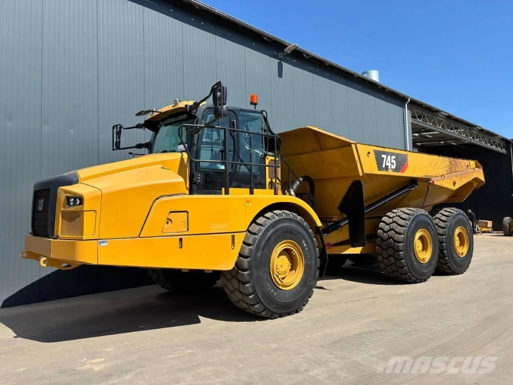 CAT 745 04A Caminhões articulados