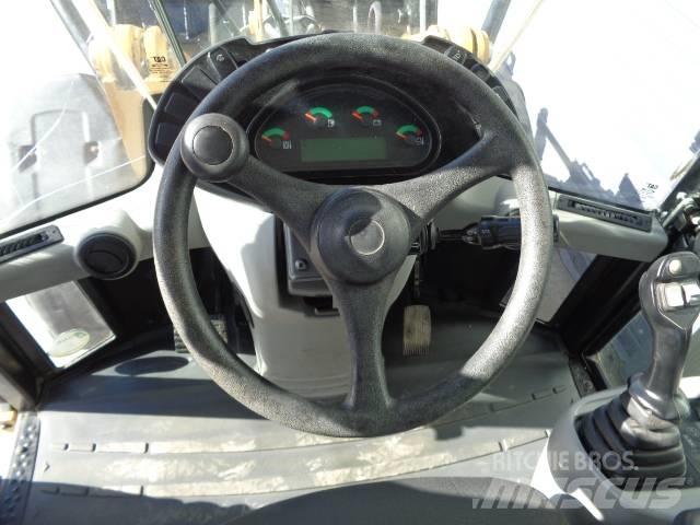 CAT 908M Carregadeiras de rodas