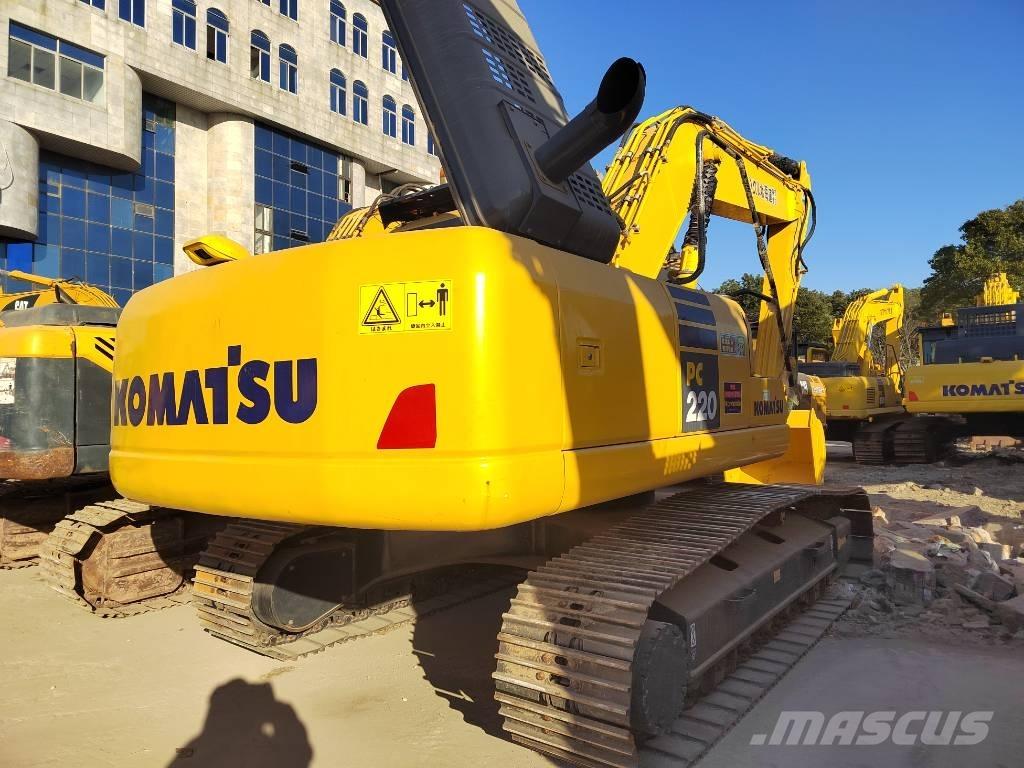 Komatsu PC 220-7 Escavadeiras de esteiras