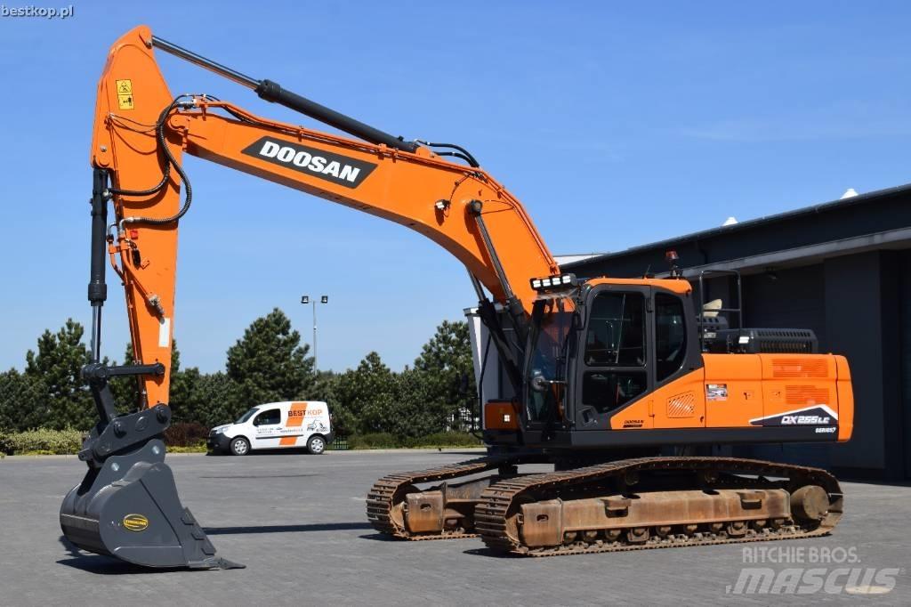 Doosan DX 255 LC-7 Escavadeiras de esteiras