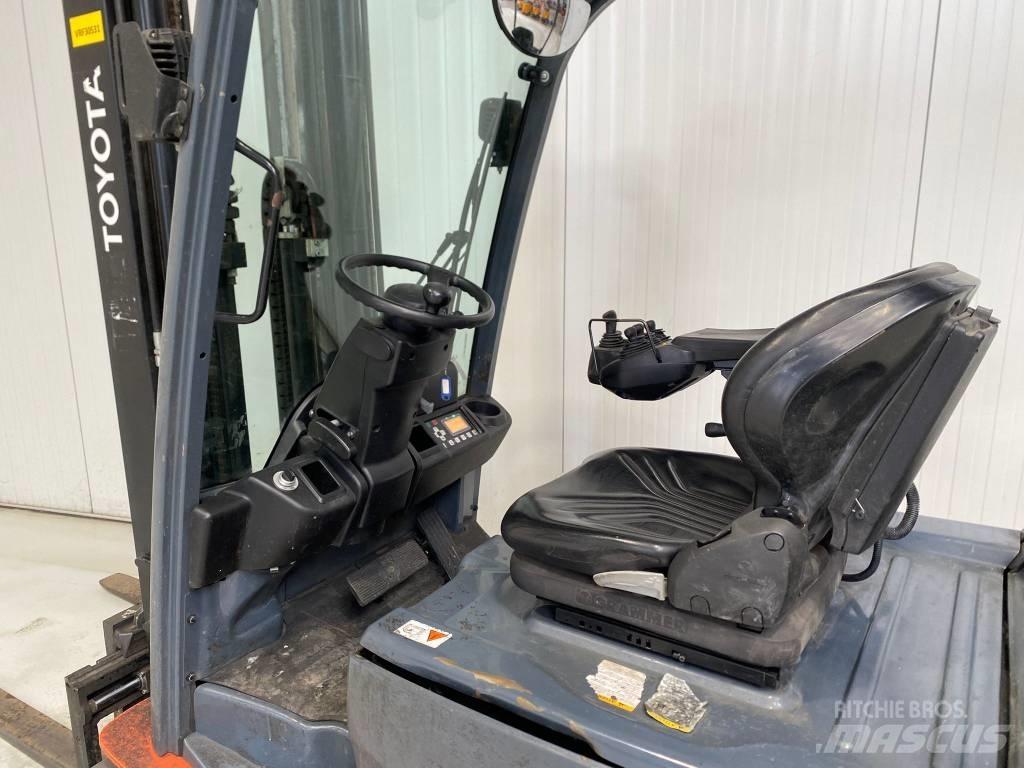 Toyota 8FBE20T Empilhadores eléctricos