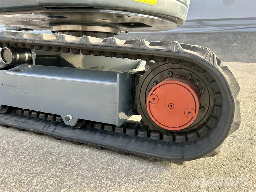 JPC HT25 HYTILLÄ Miniescavadeiras