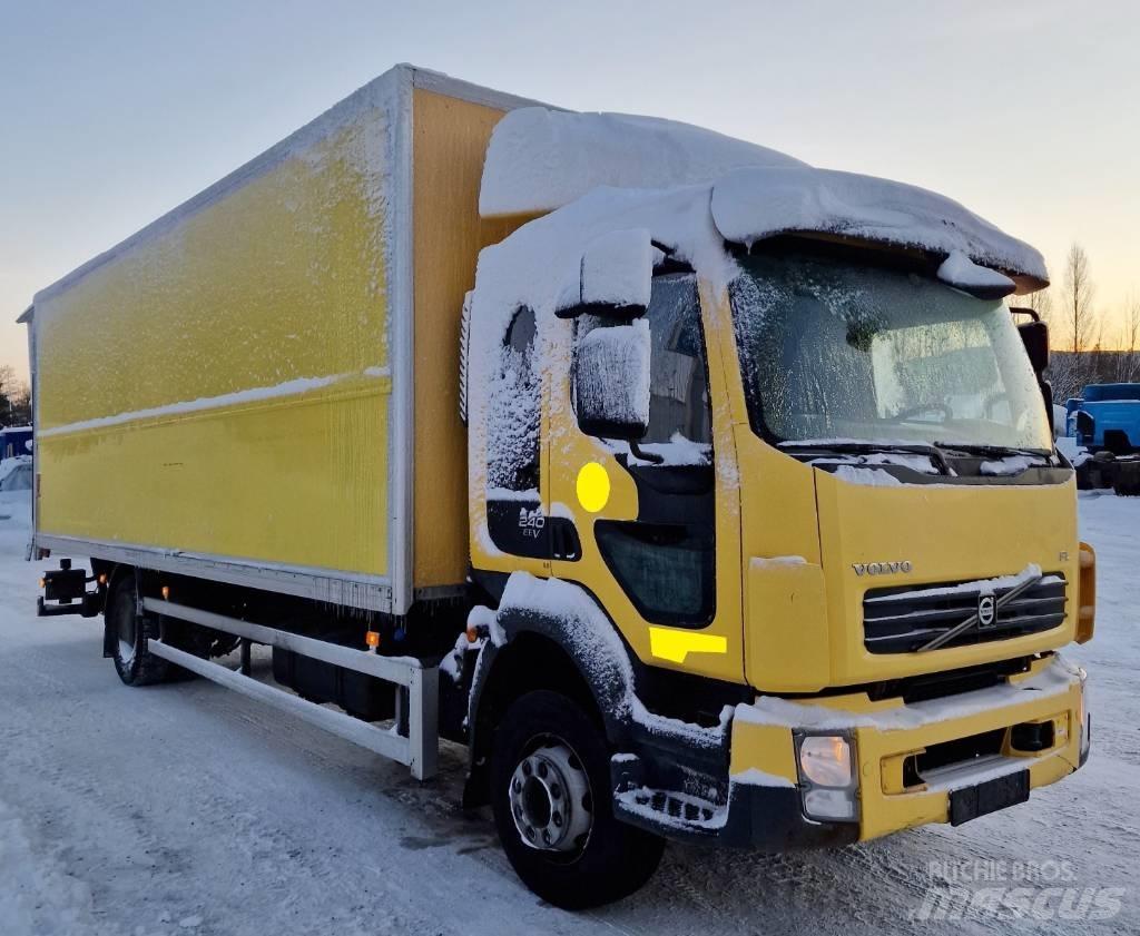 Volvo FL240 skåpbil Caminhões de caixa fechada