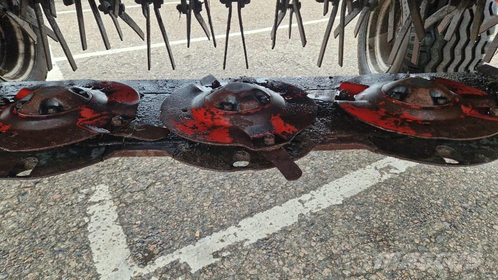 Kverneland 4332LT Gadanheiras