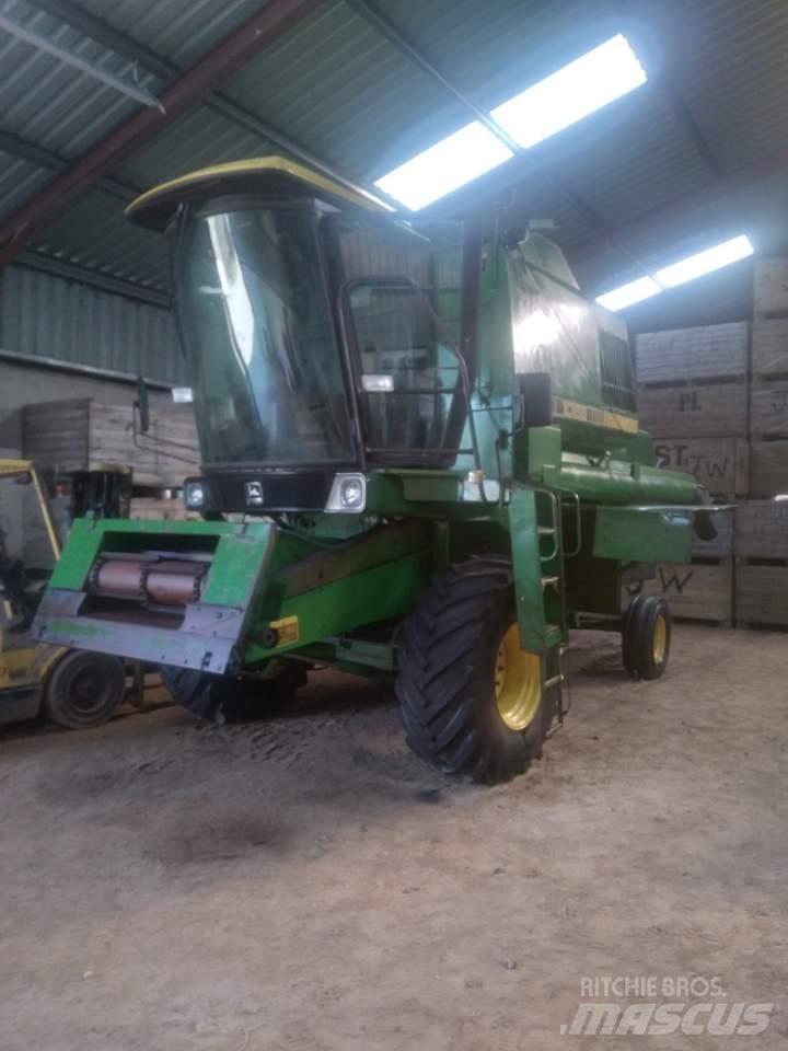 John Deere 1065 Ceifeiras debulhadoras