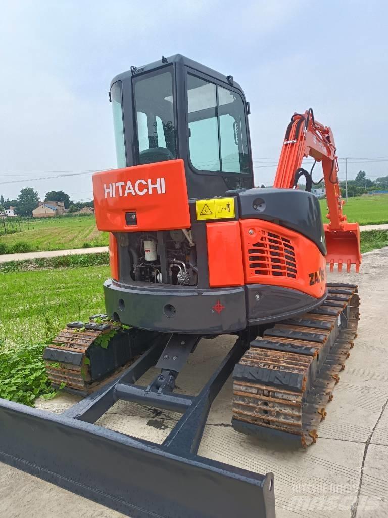 Hitachi ZX50U Miniescavadeiras
