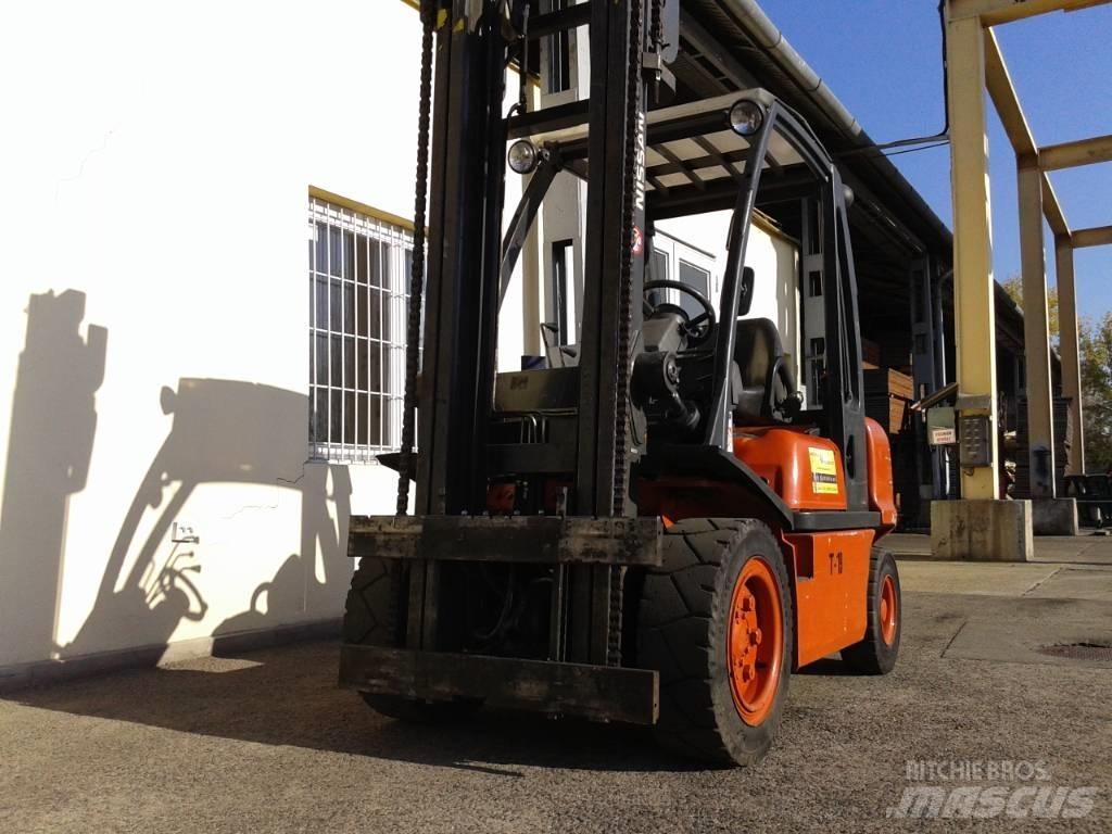 Nissan FGD09A30Q Empilhadores Diesel