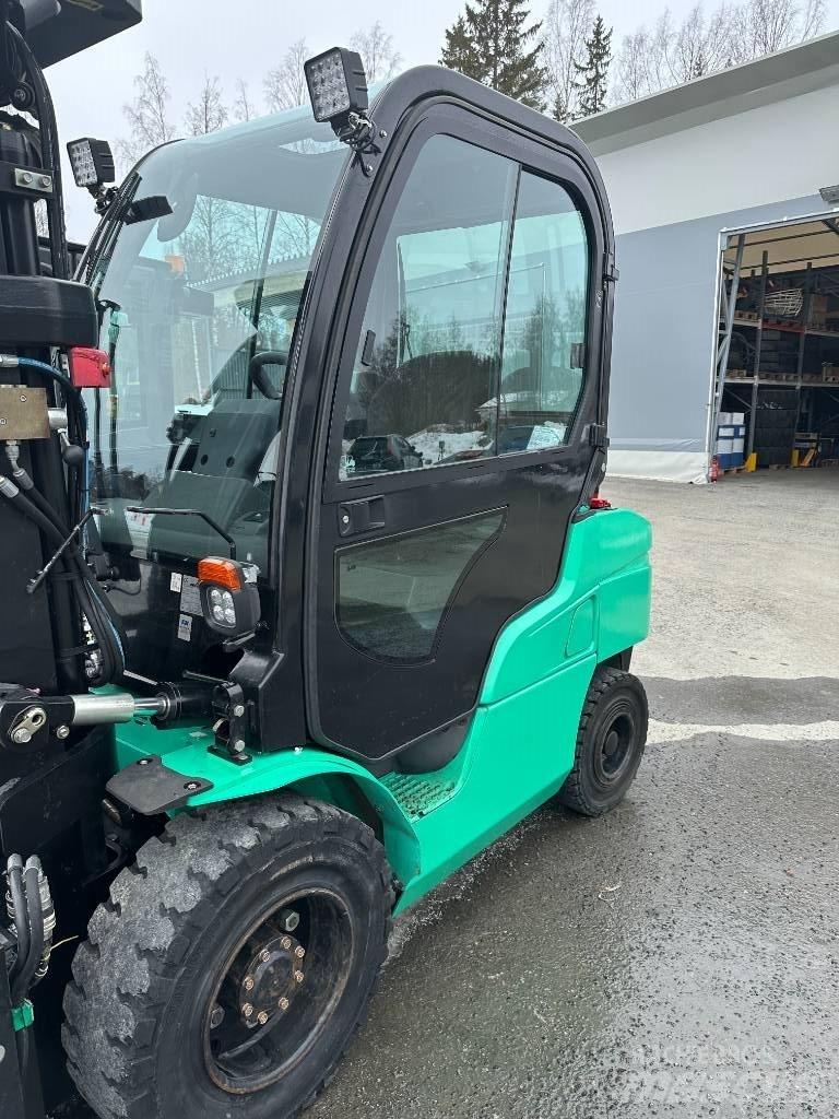 Mitsubishi FD 35 N Empilhadores Diesel