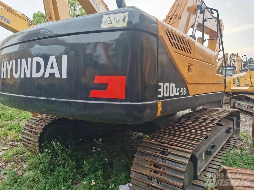 Hyundai R 300LC-9S Escavadeiras de esteiras