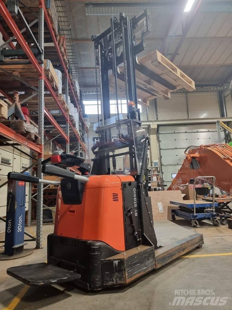 BT SPE120XR Empilhador para operador externo