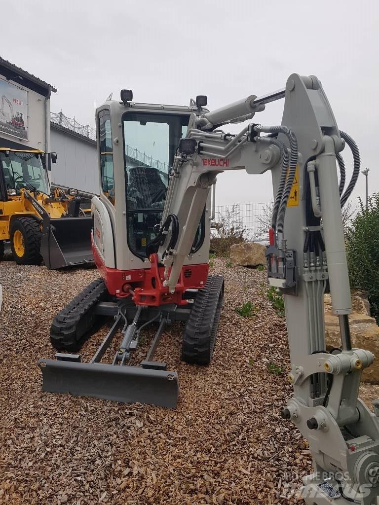 Takeuchi TB225 Miniescavadeiras