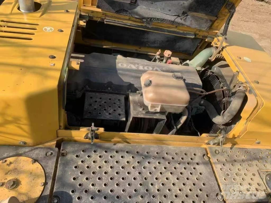 Volvo EC 380 Escavadeiras de esteiras
