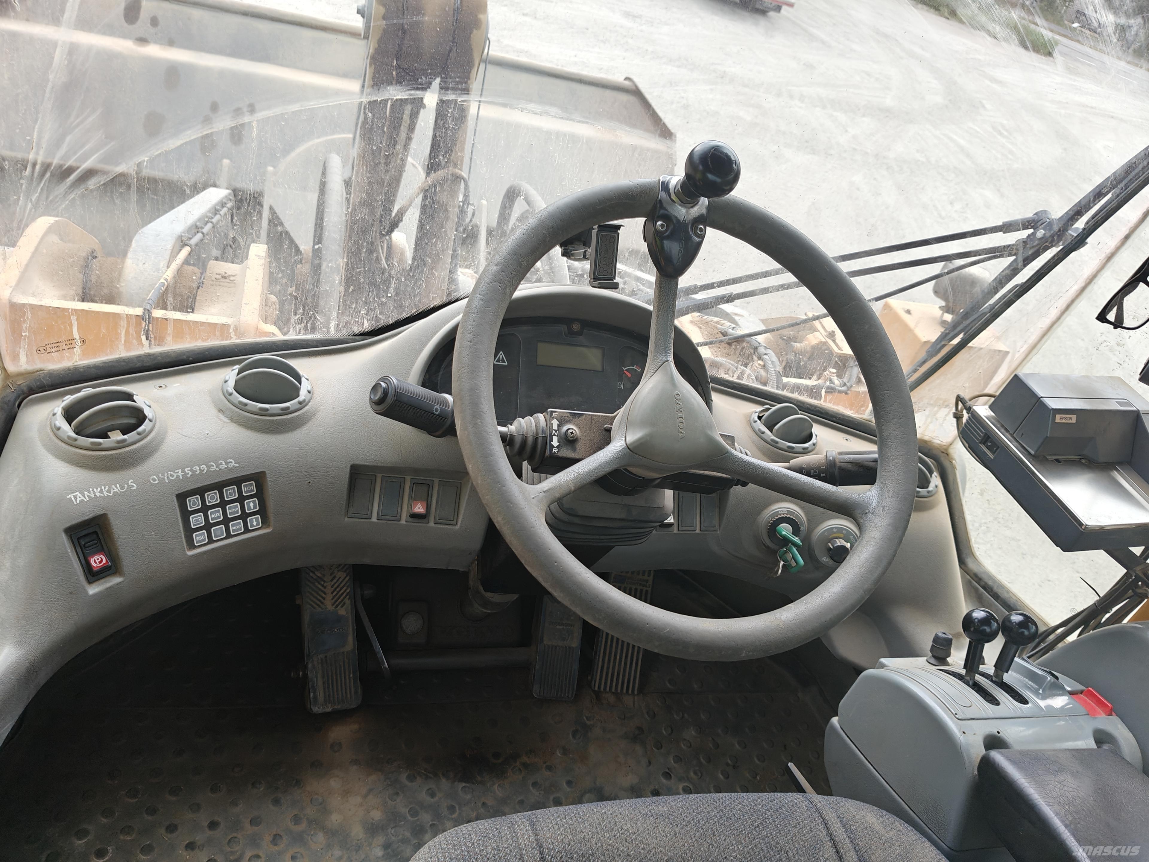 Volvo L 220 E Carregadeiras de rodas