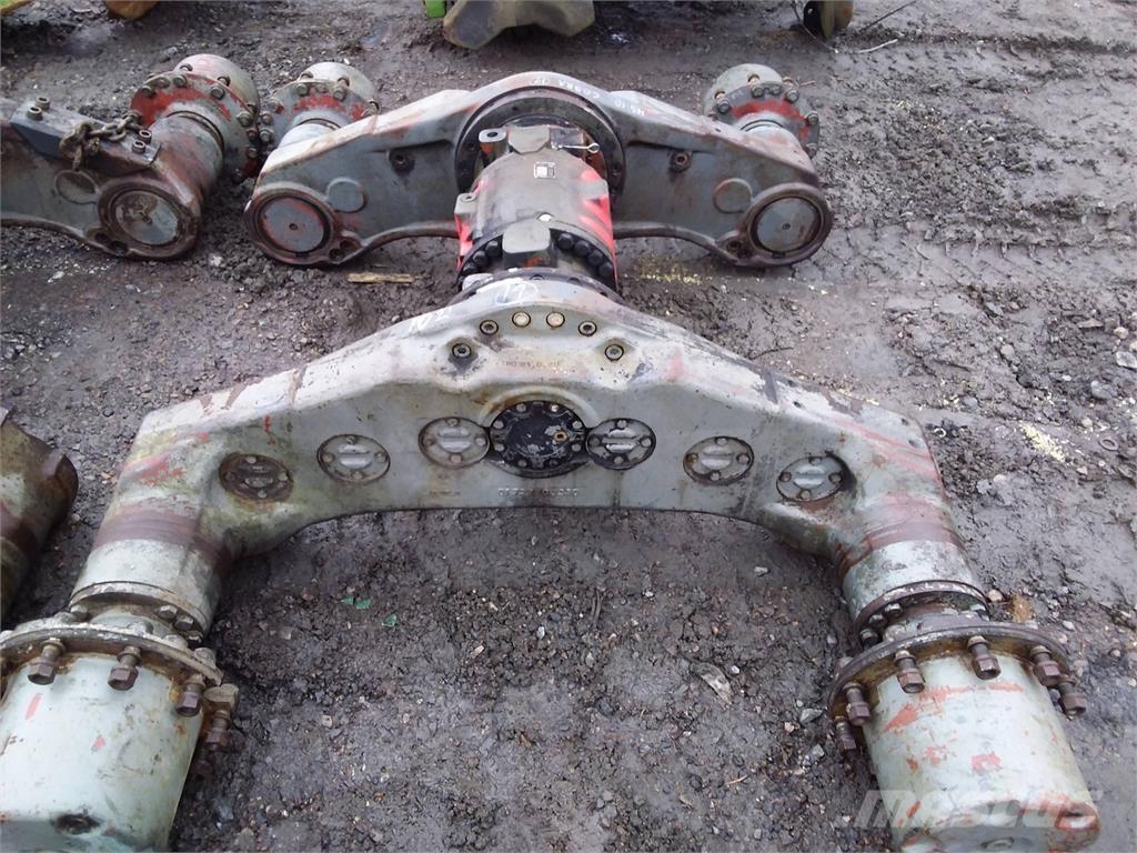 Ponsse Cobra HS-10 Transmissăo