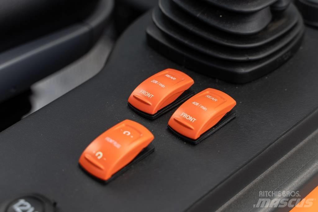 Cast GENESIS 40XD Mini carregadoras