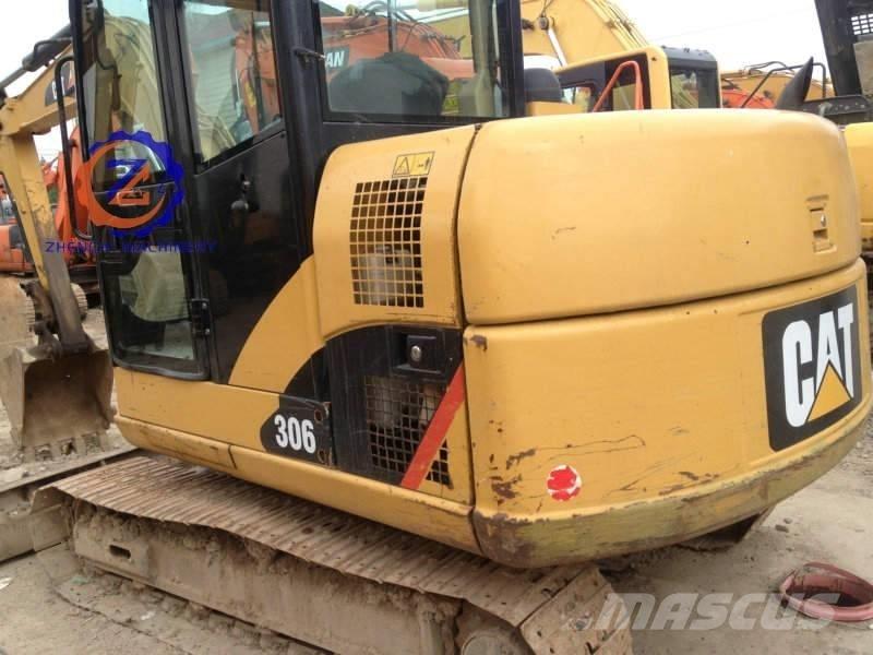 CAT 306 Miniescavadeiras