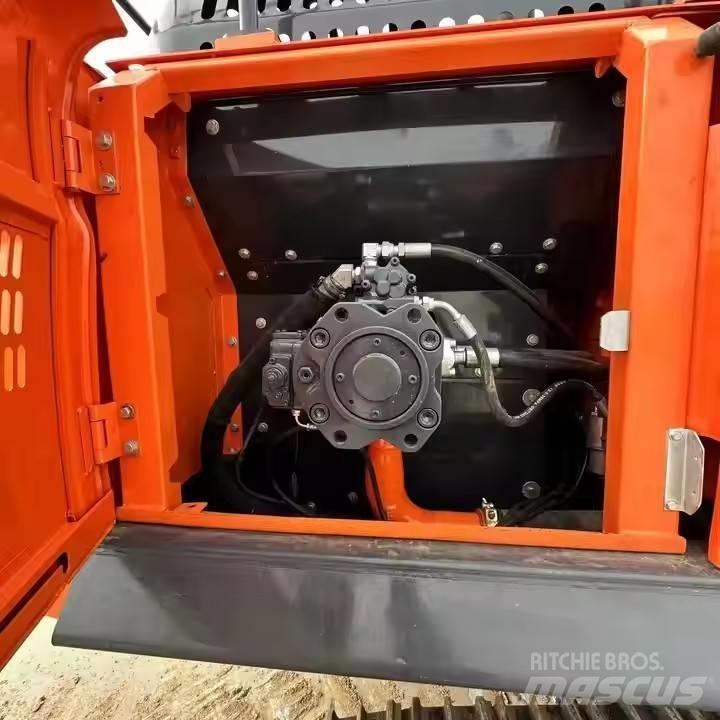 Doosan DX300LC Escavadeiras de esteiras