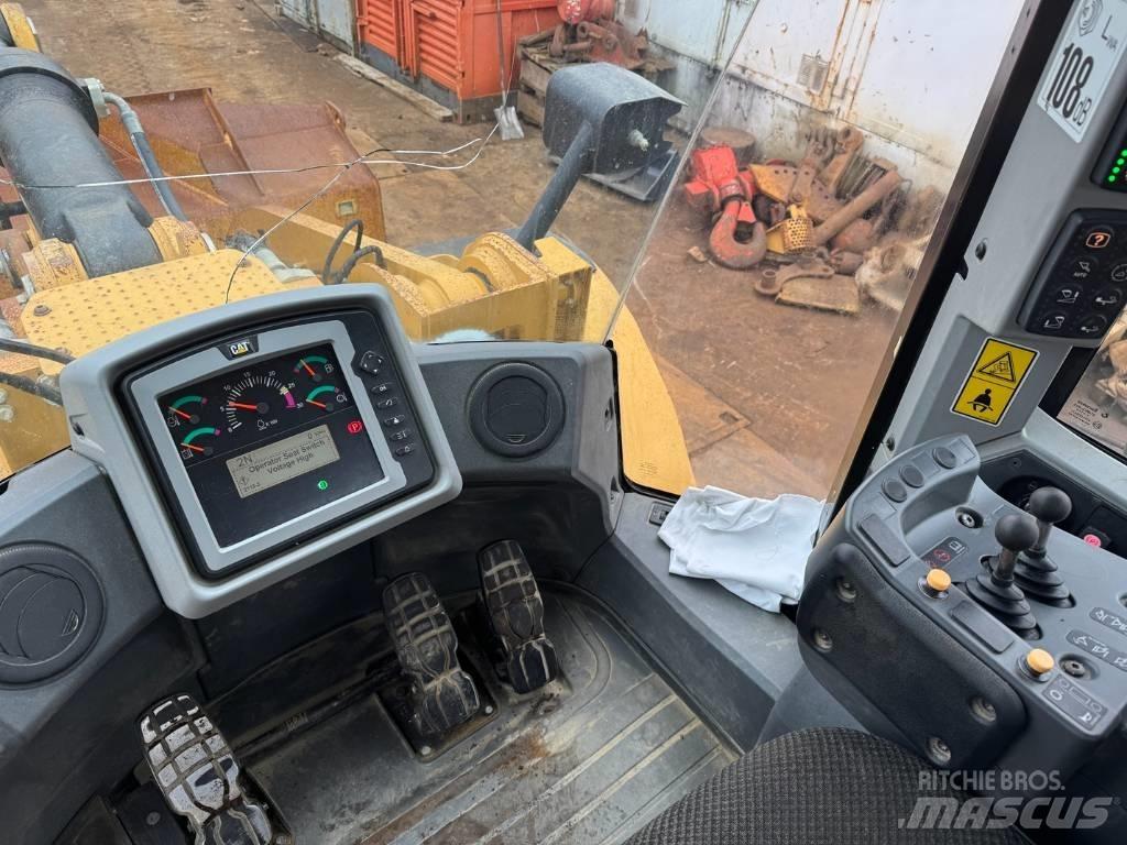 CAT 966 K Carregadeiras de rodas