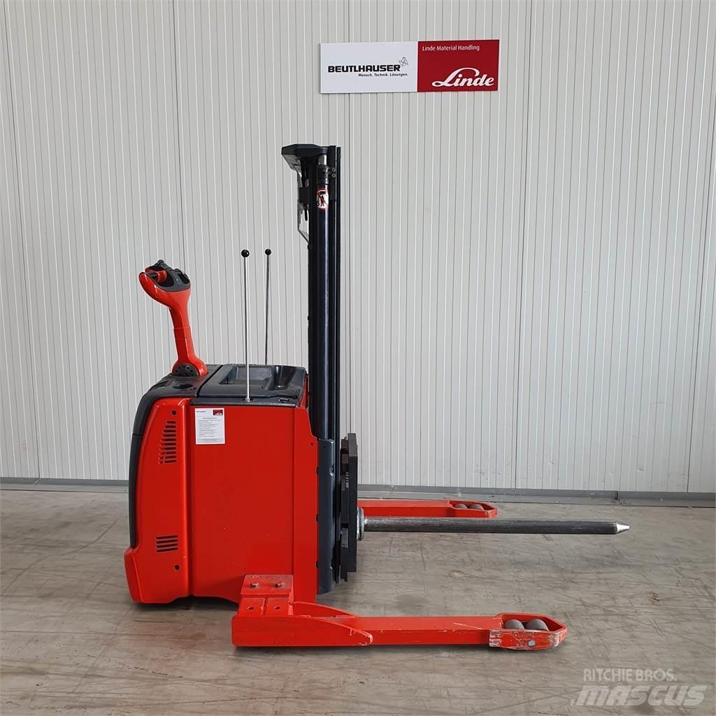 Linde L16AS Empilhador para operador externo