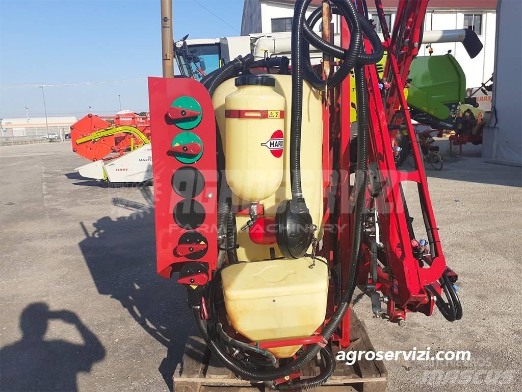 Hardi Master NUM. 075 Pulverizadores montados