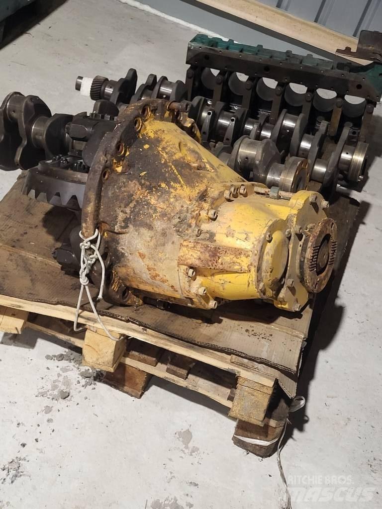 Volvo A40  11035729 Transmissăo