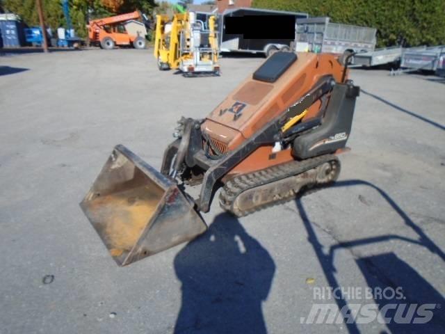 Ditch Witch SK 650 Minicarregadeiras