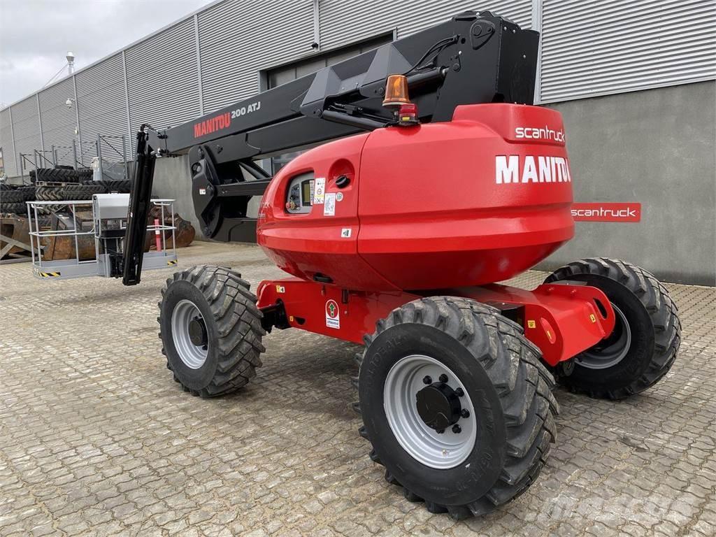 Manitou 200ATJ RC Elevadores braços articulados