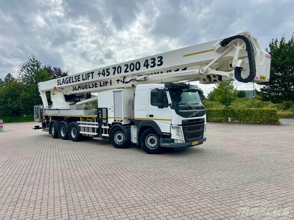 Palfinger P 900 Plataformas aéreas montadas em camião
