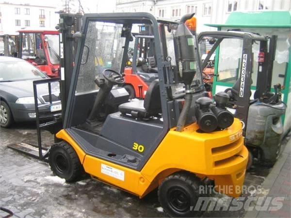 Still R70-30T Empilhadores Diesel