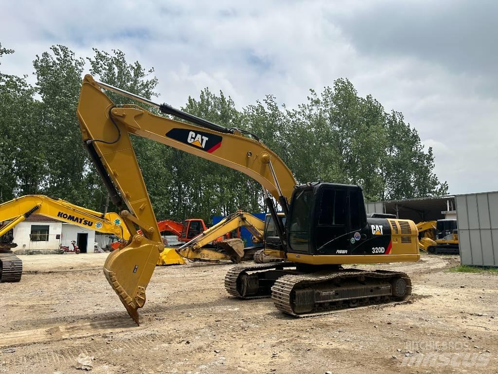 CAT 320D Escavadeiras de esteiras
