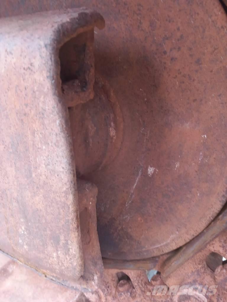 Komatsu PC210LC-10 Escavadeiras de esteiras