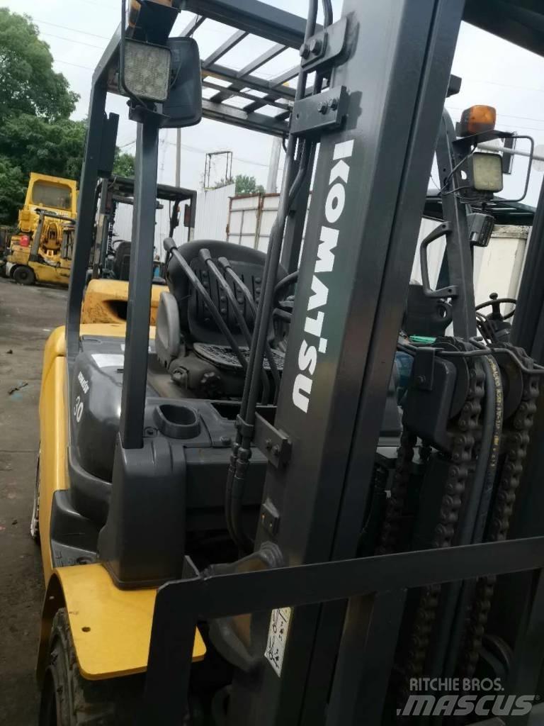 Komatsu 30 Manipulador telescópico