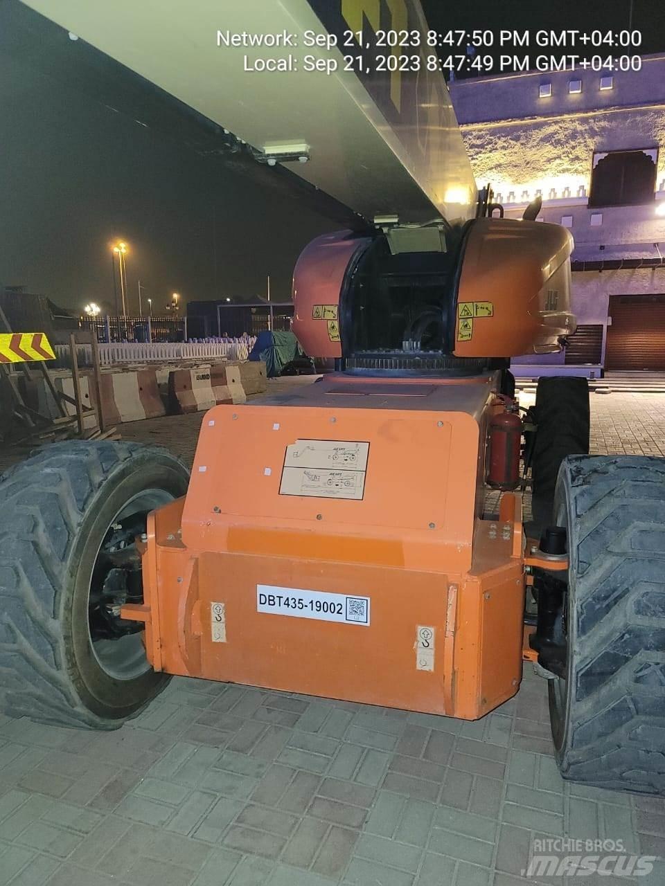 JLG 1350SJP Elevadores braços Telescópicos