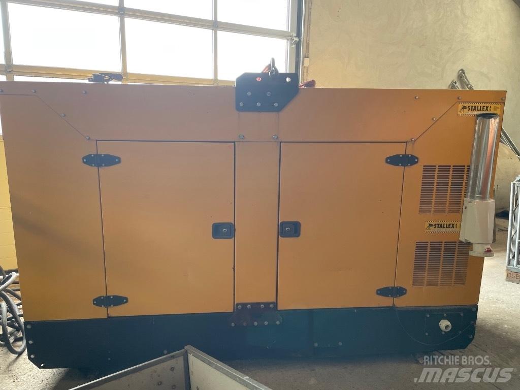  Enrogen P100 Geradores Diesel