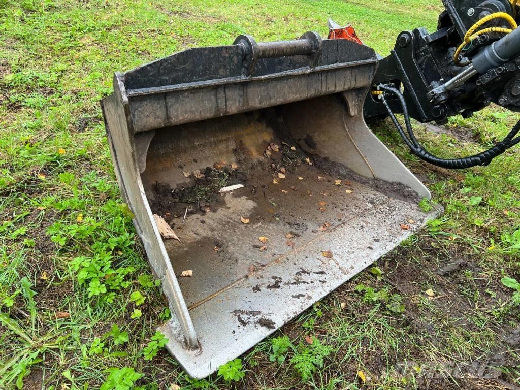 Komatsu PC138US-11 Escavadeiras de esteiras