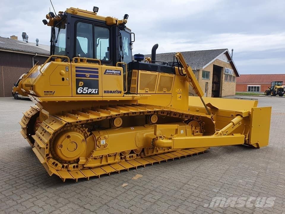 Komatsu D 65 PX-18 Dozers - Tratores rastos