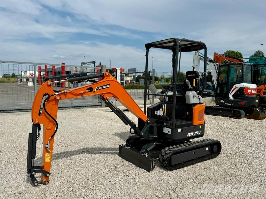 Develon DX 17 Z-7 Miniescavadeiras
