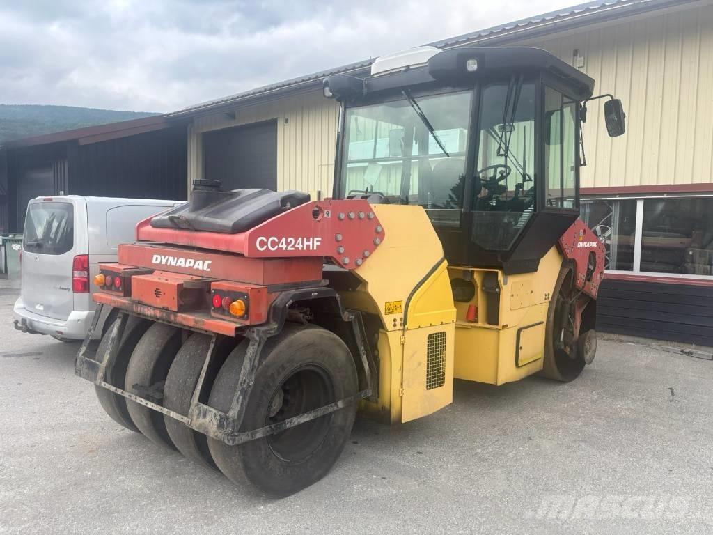 Dynapac CC 424 CHF Cilindros Compactadores monocilíndricos