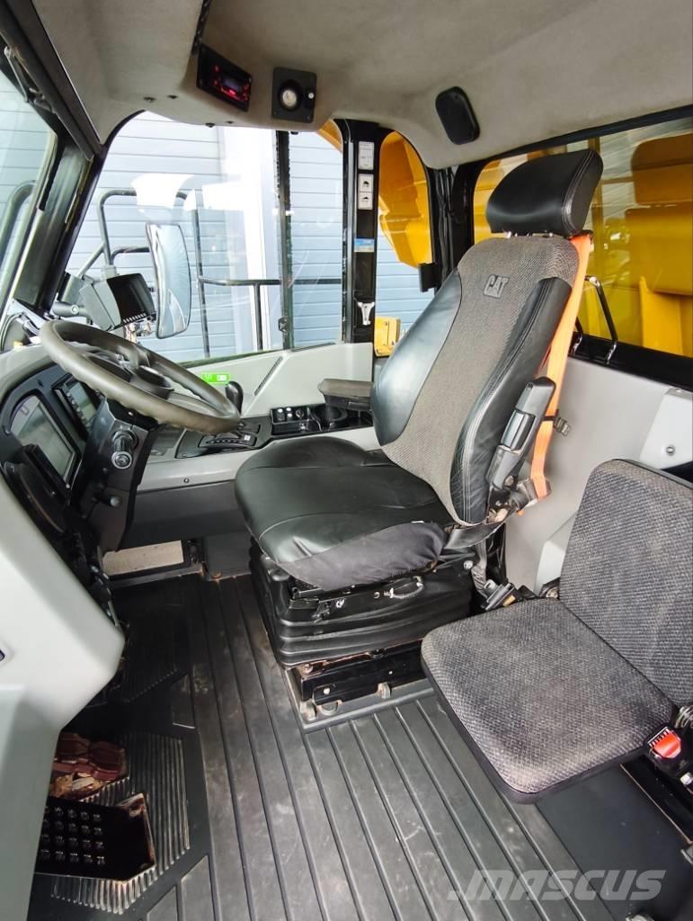 CAT 772G Camiőes basculantes rígidos