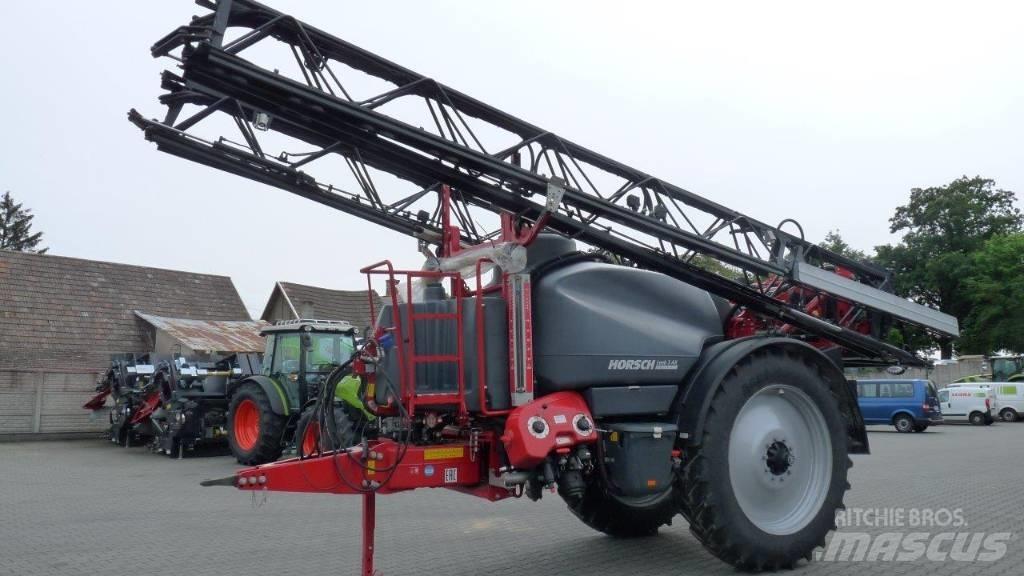 Horsch Leeb 3 AX Pulverizadores rebocados