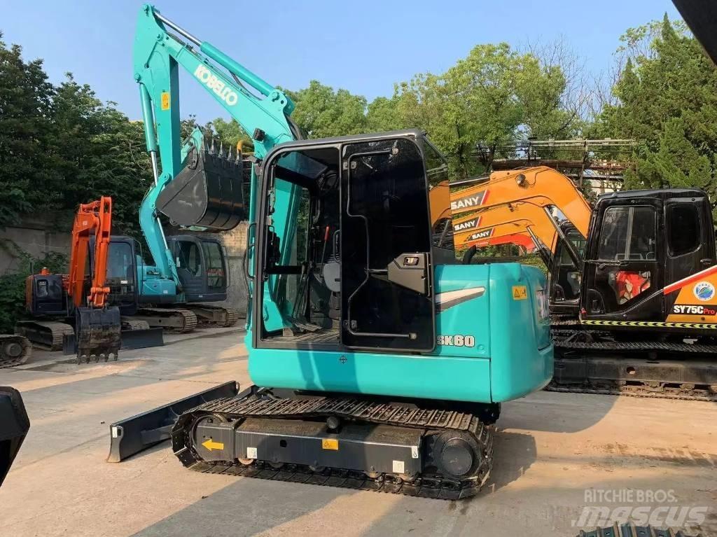 Kobelco SK80D Escavadoras Midi 7t - 12t