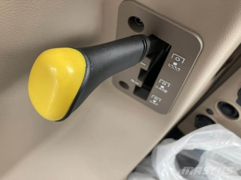 John Deere 6M240 Tratores Agrícolas usados